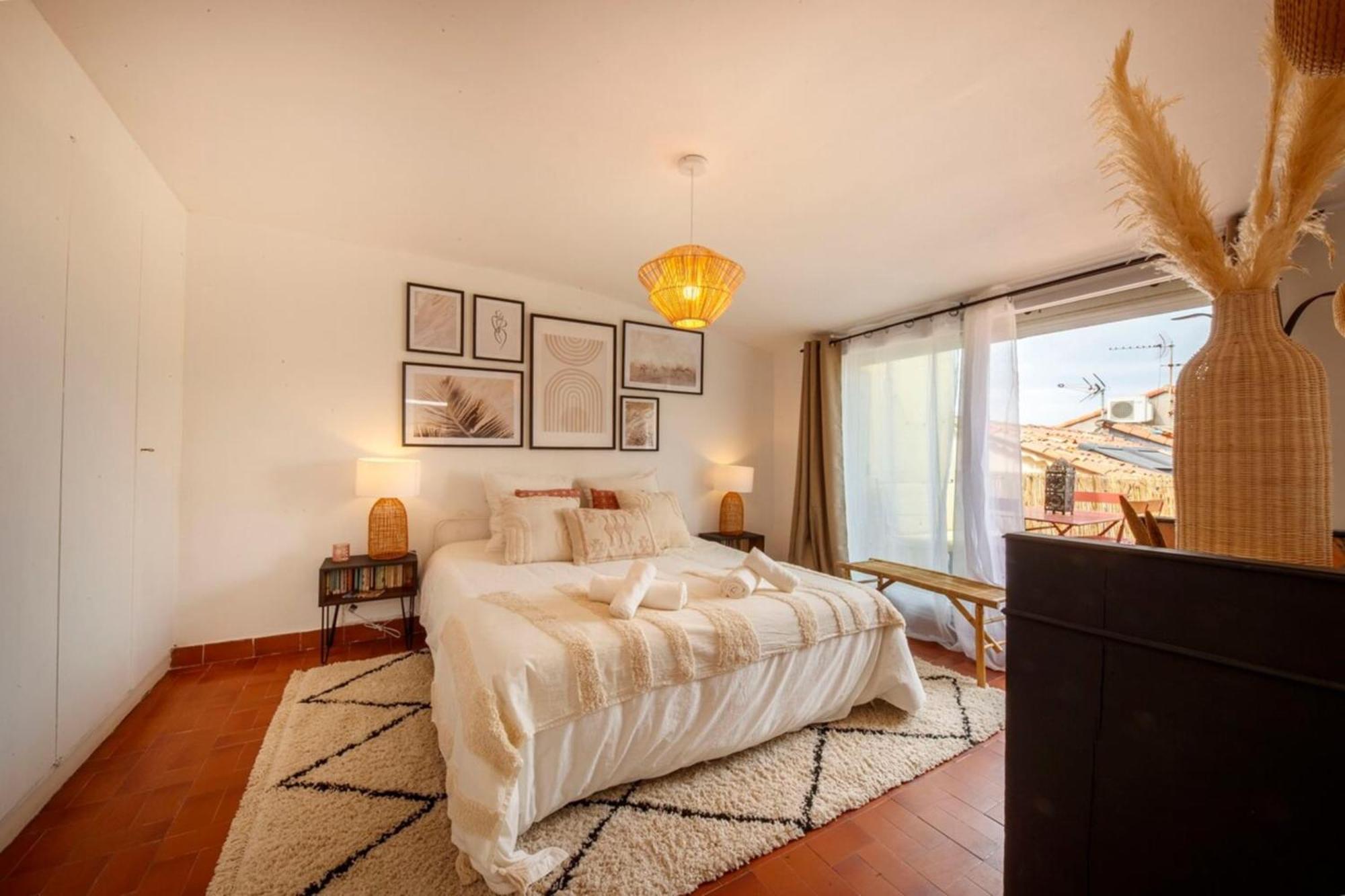 06M - Old Antibes Beautiful Duplex Terrace With Sea View Apartment Luaran gambar